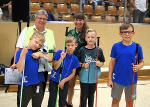 Entspannte Stimmung in der Halle vor und nach dem Start